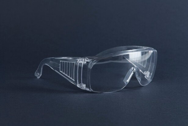Which Material is Best for Clear Safety Glasses?